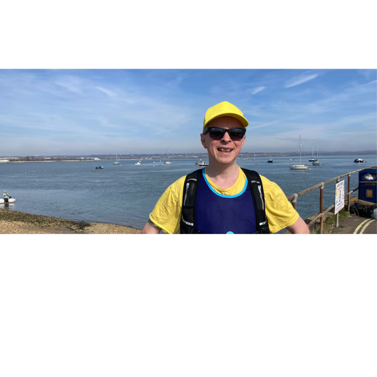 Blind Artist Completes Brighton Marathon Using Smart Glasses in World First